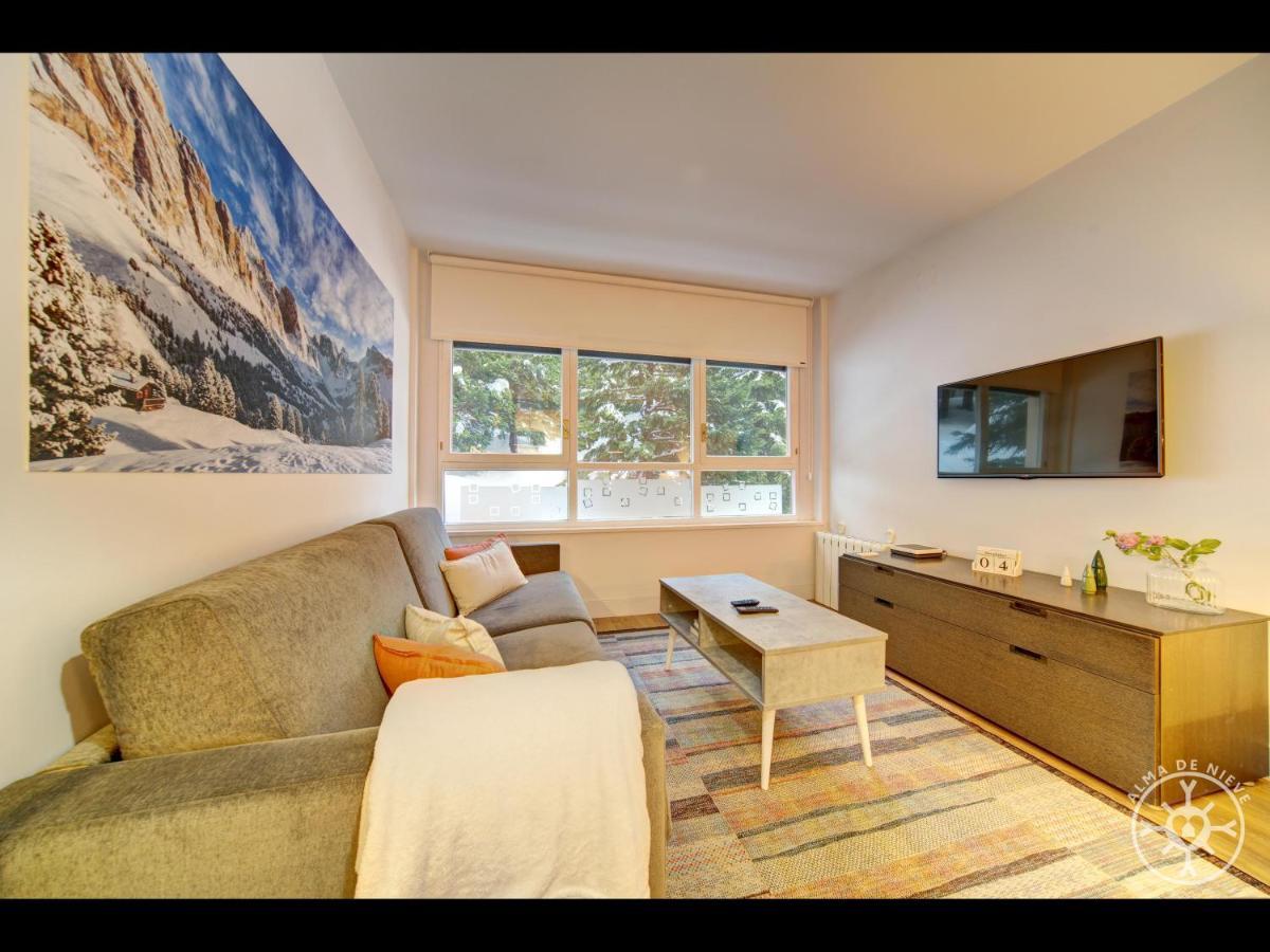 Salana De Alma De Nieve Apartment Baqueira Beret Exterior photo